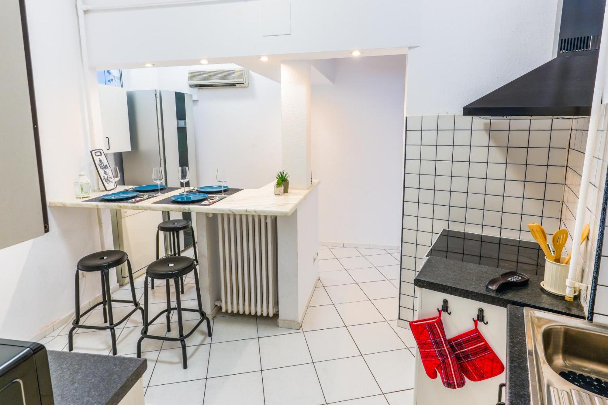 Ultracentral Golden Gatehouse 3 Bdrm Bucharest Luaran gambar