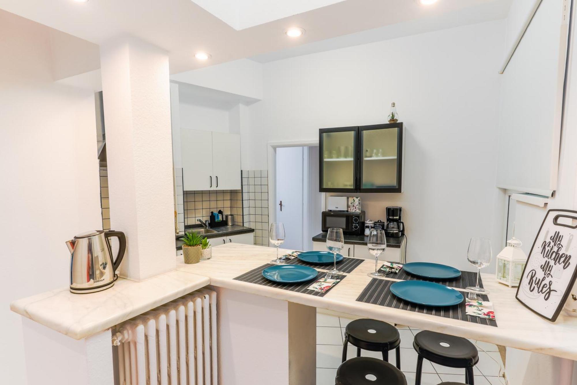Ultracentral Golden Gatehouse 3 Bdrm Bucharest Luaran gambar