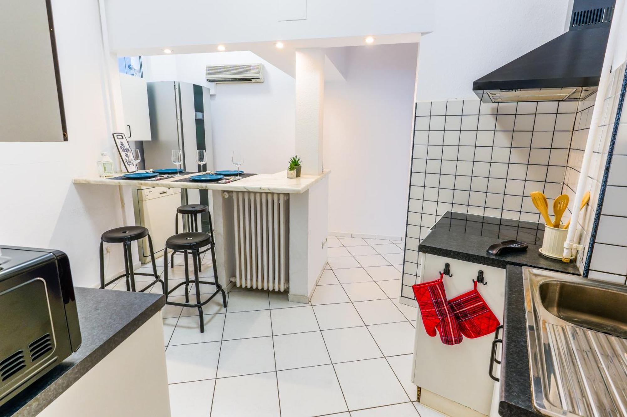 Ultracentral Golden Gatehouse 3 Bdrm Bucharest Luaran gambar