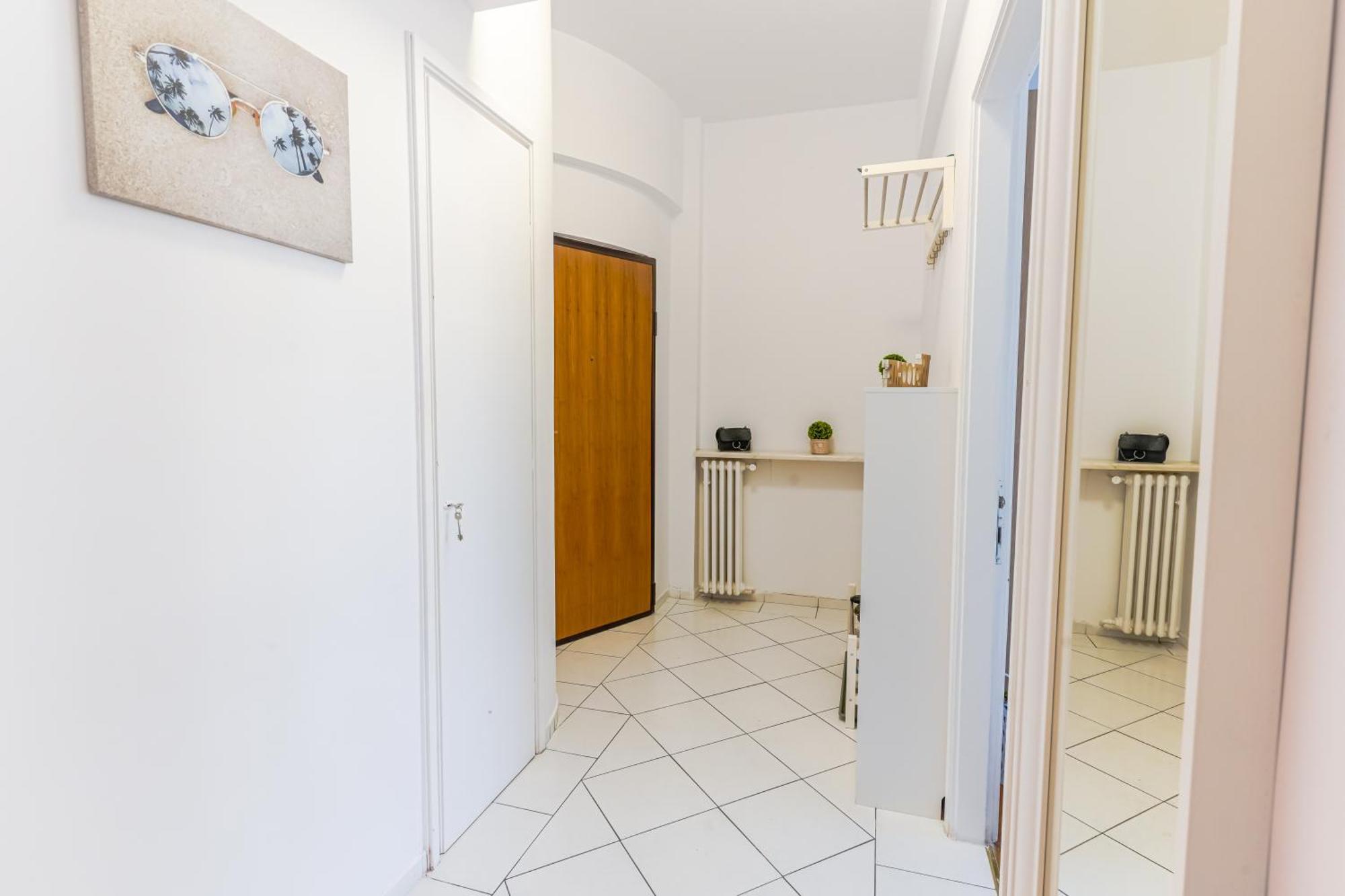 Ultracentral Golden Gatehouse 3 Bdrm Bucharest Luaran gambar